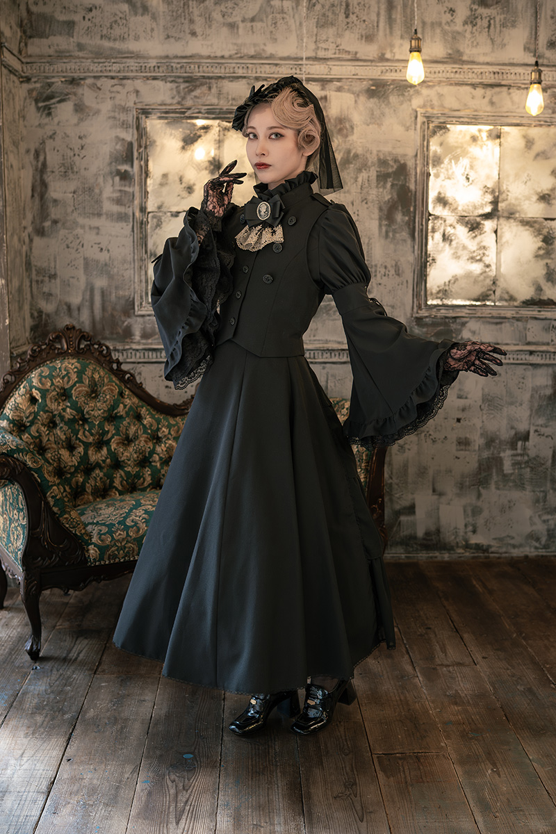 MIHO MATSUDA スカート ミホマツダMIHO MATSUDA ハートティアードスカート